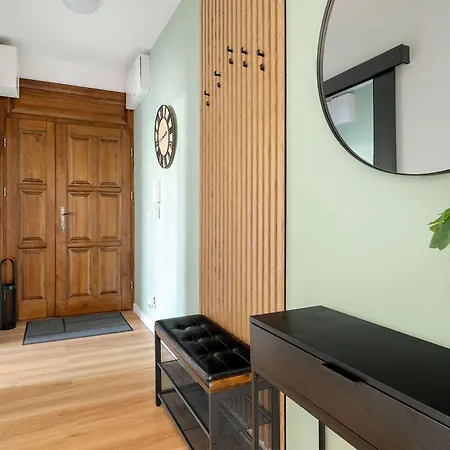 Yellow In With Air Conditioning And Desk For Remote Work By Renters Daire *
